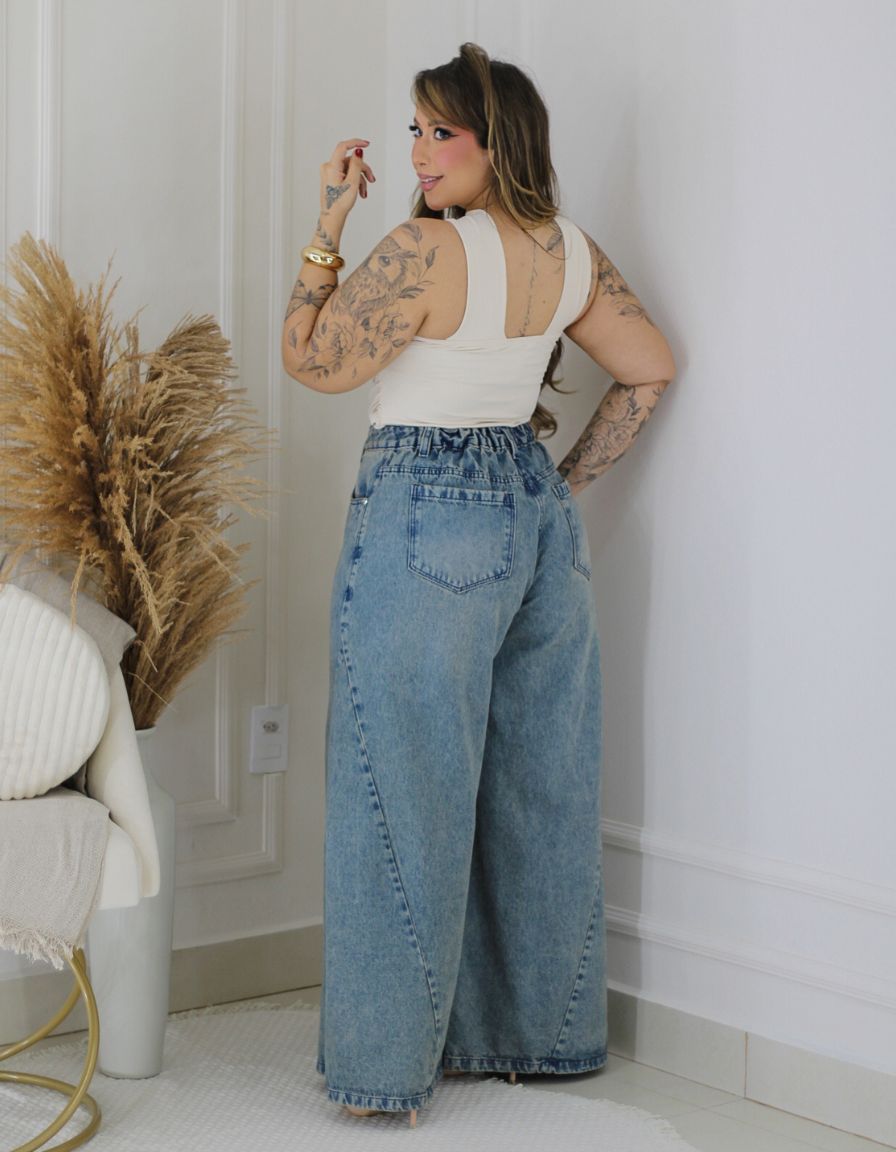 Cropped Naty