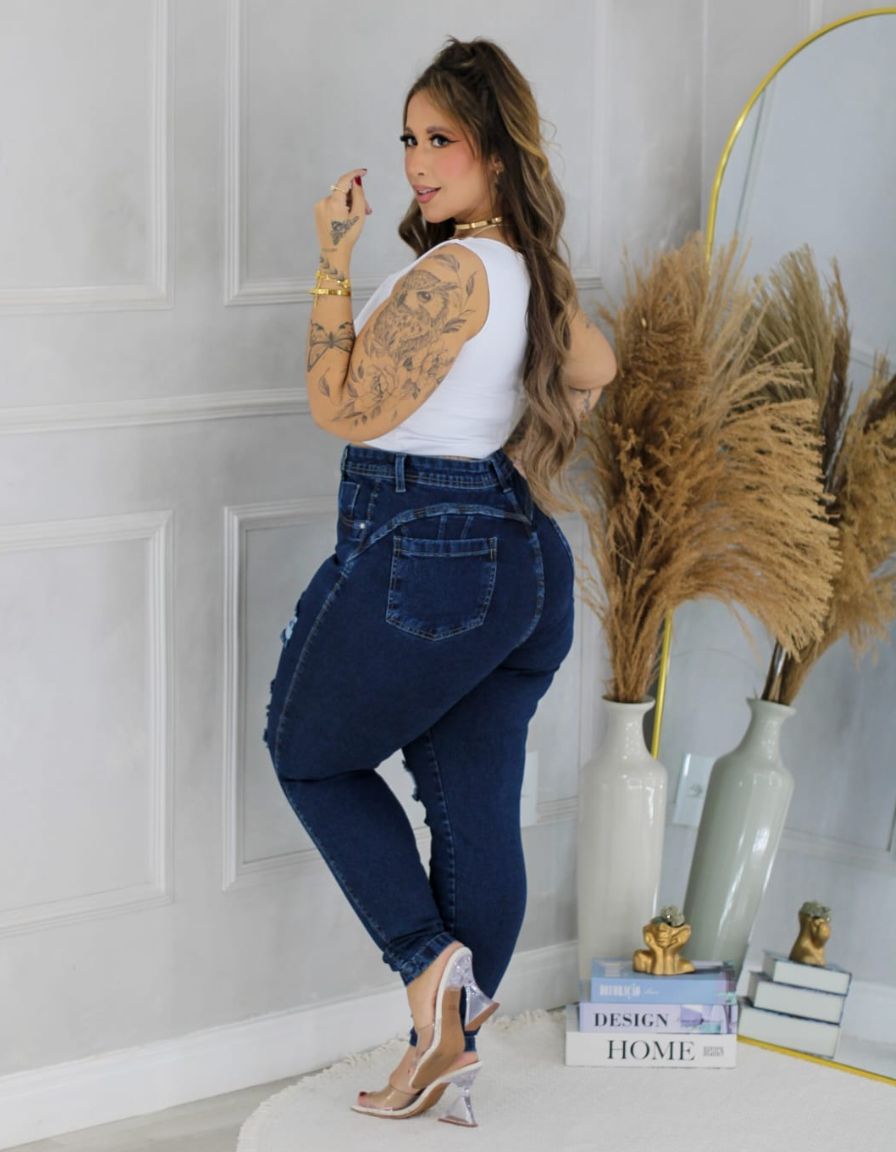 Calça Skinny Destroyed