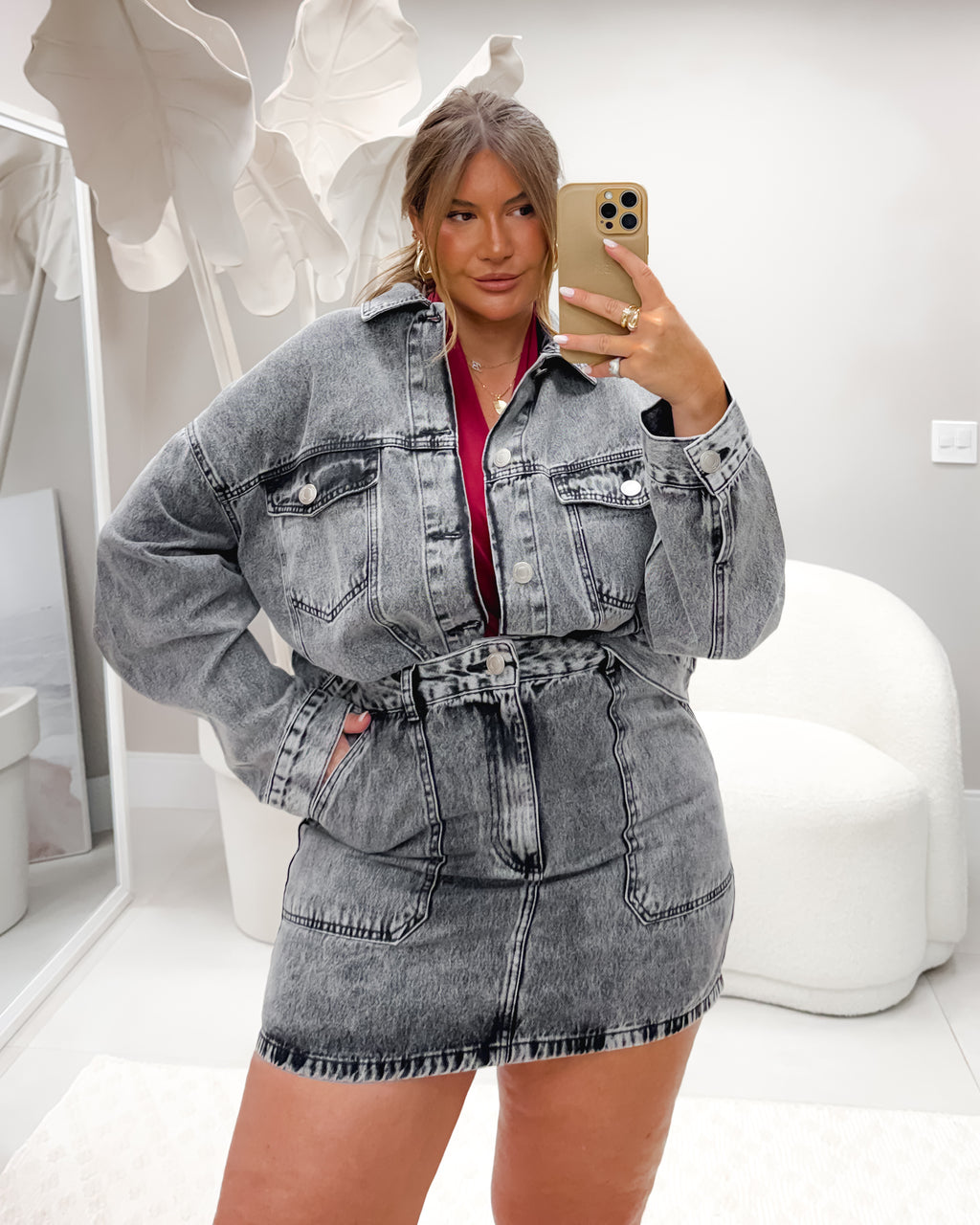 Saia Jeans Over Black