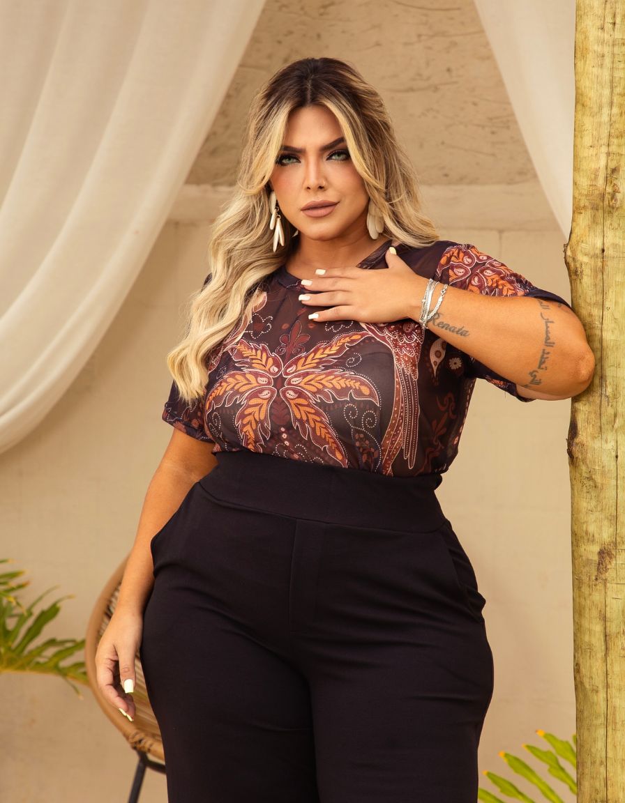 Blusa Tule Safira