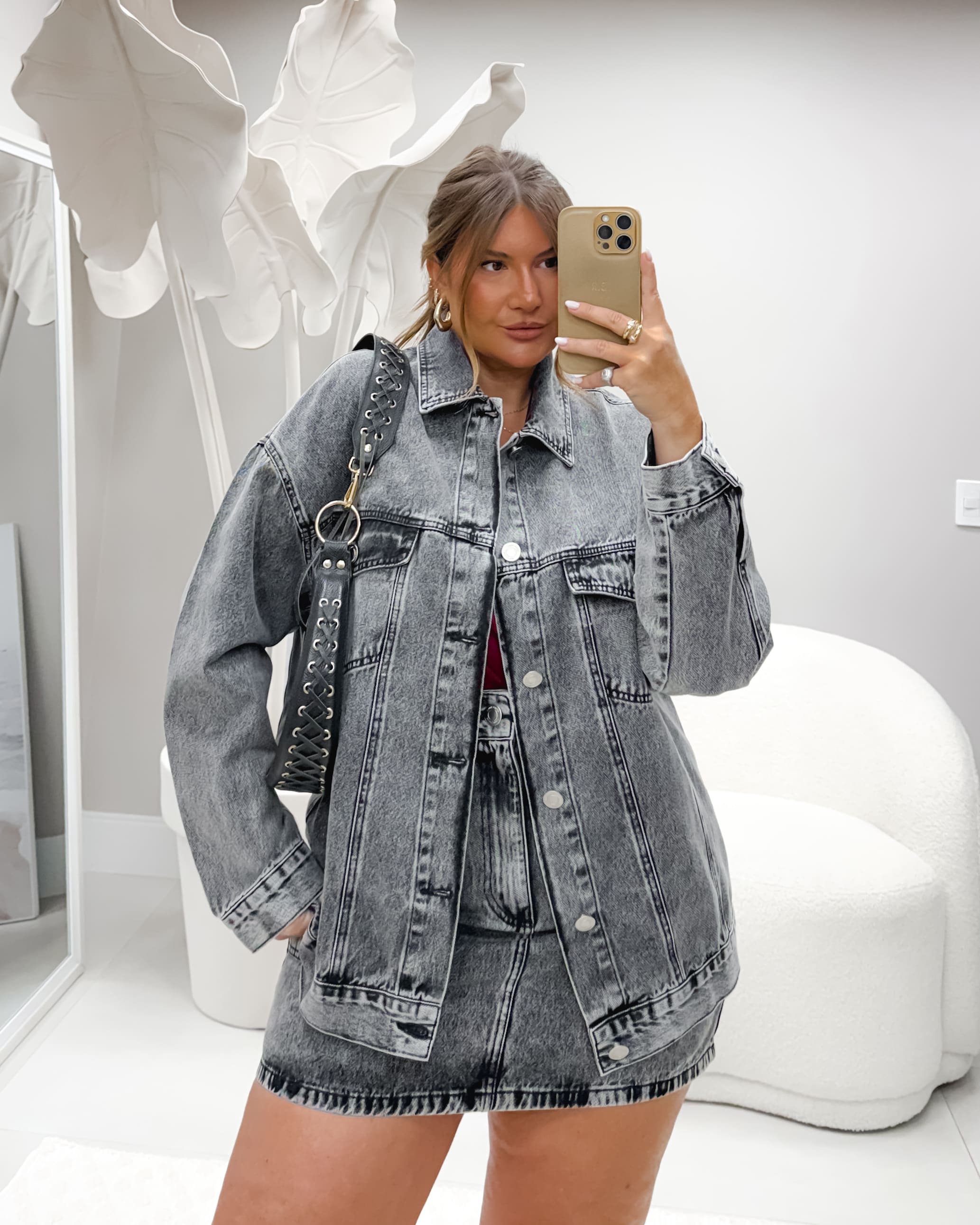 Saia Jeans Over Black