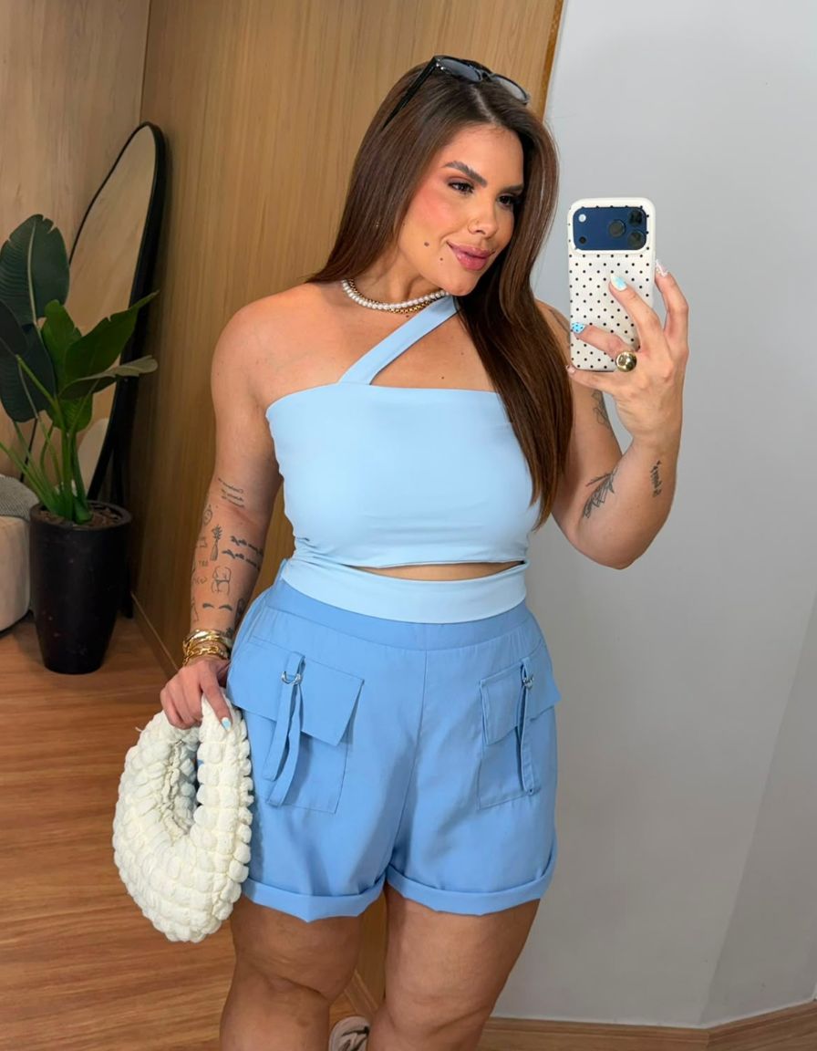 Cropped Bold