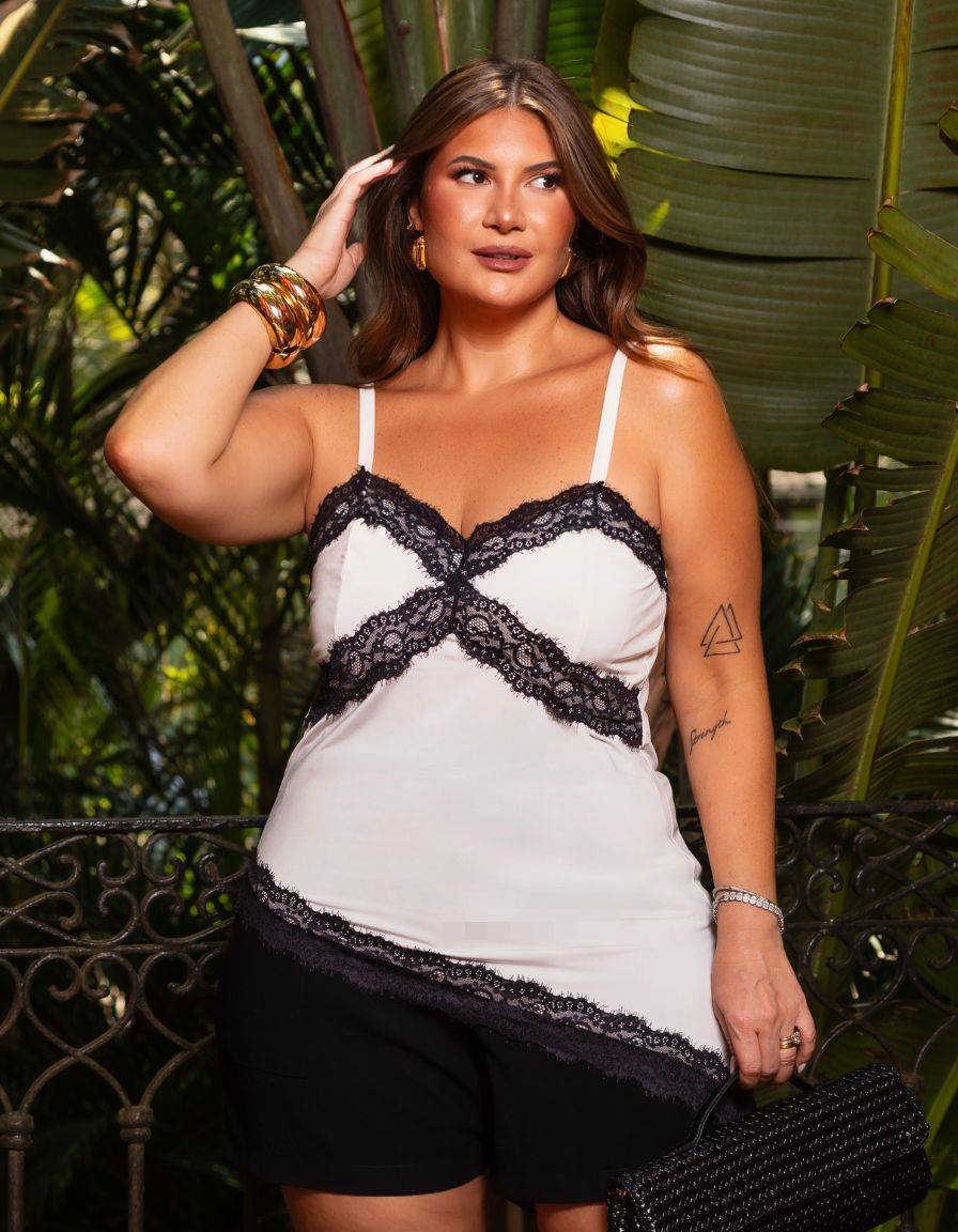 Blusa Chantilly Serena