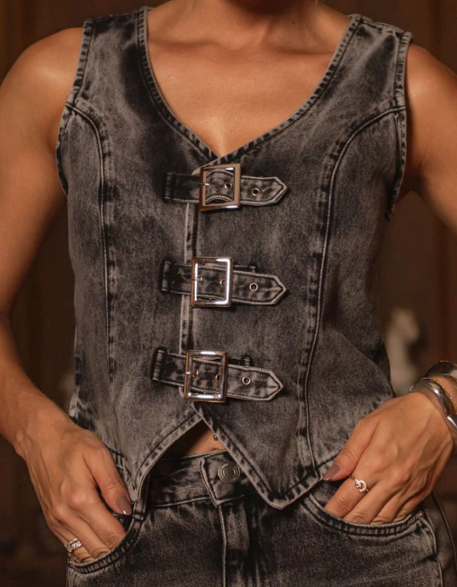 Colete Jeans Black V Fusion