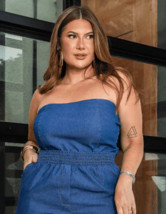 Cropped Blue Jeans