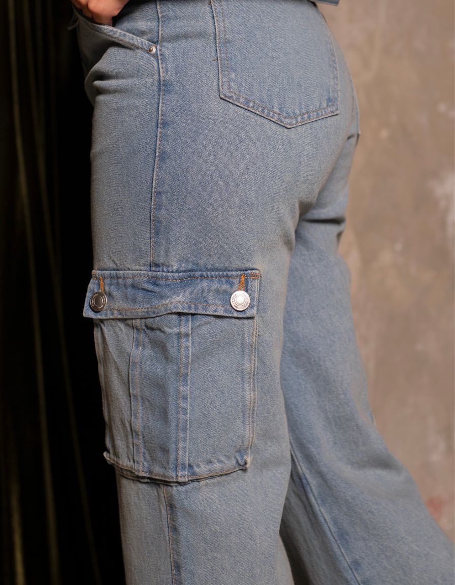 Calça Cargo Denim