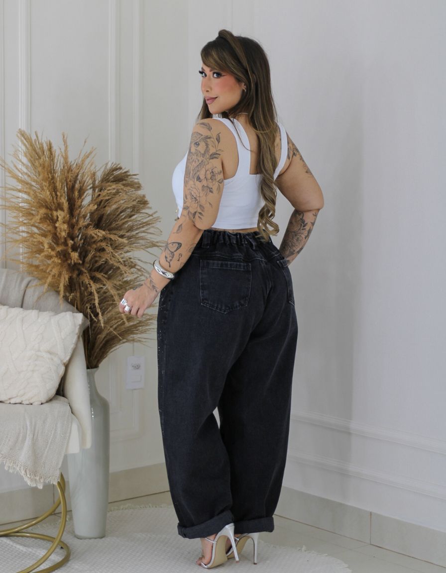 Cropped Lessy