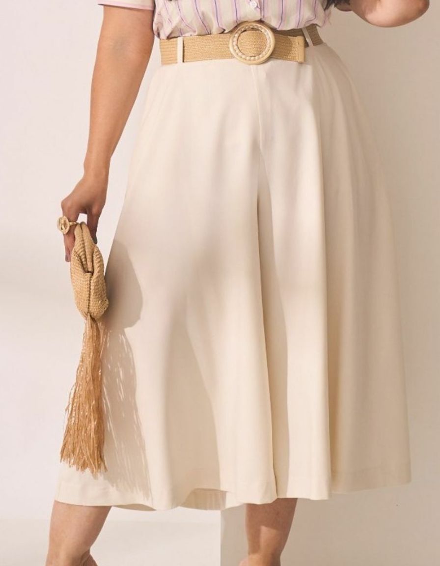 Calça Pantacourt Wide Efeito Saia Midi