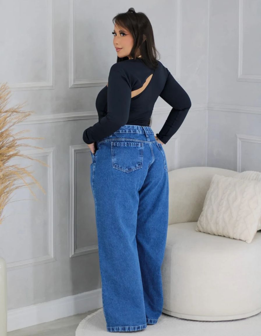 Calça Wide Leg Ajuste Lateral