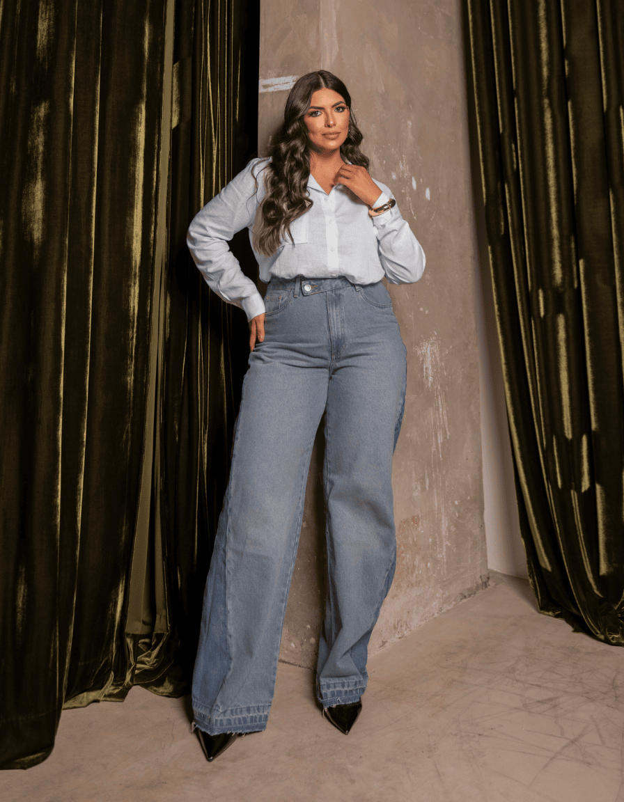 Calça Wide Leg com Faixa Lateral